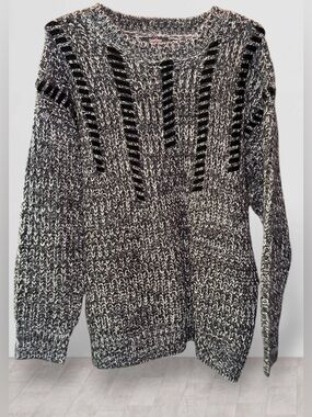 🌺GeeGee Marled Black & White Crewneck Sweater with Velvet Stripe Detail